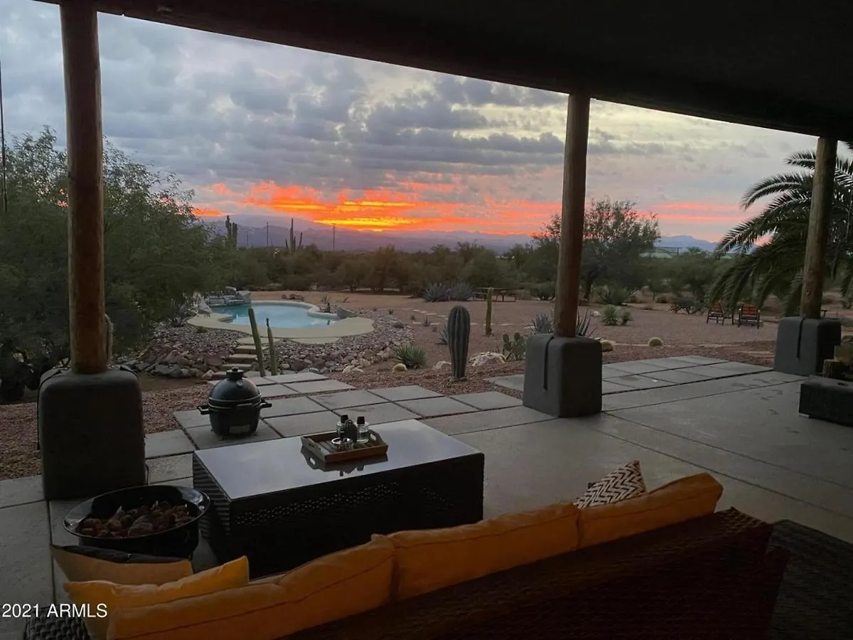 Four-Bedroom House Scottsdale 0*,