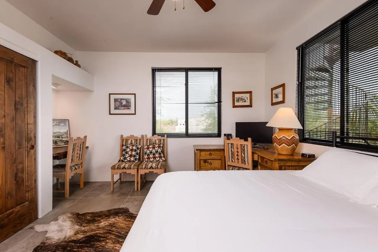 Four-Bedroom House Scottsdale 0*,  USA