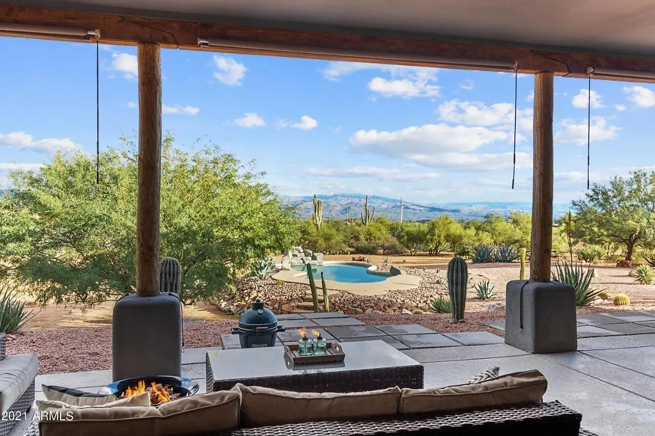 Four-Bedroom House Scottsdale Holiday home