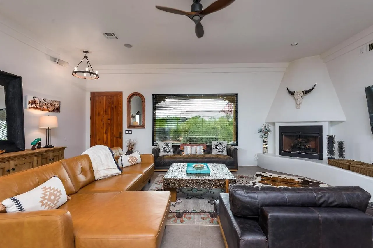 Holiday home Four-Bedroom House Scottsdale