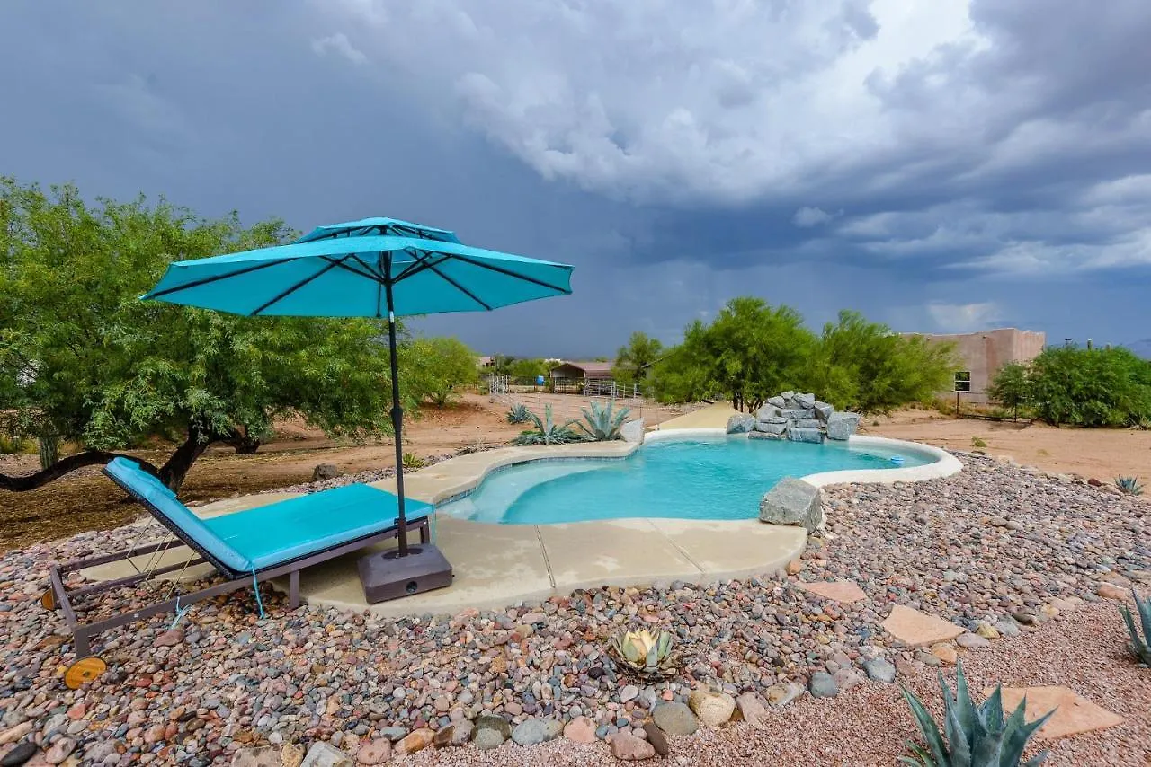 Four-Bedroom House Scottsdale 0*,