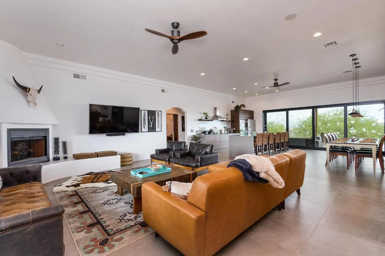 Four-Bedroom House Scottsdale