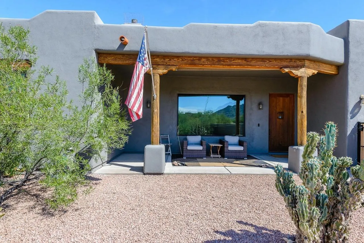 Holiday home Four-Bedroom House Scottsdale