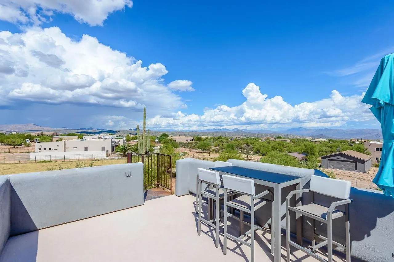 Four-Bedroom House Scottsdale Holiday home