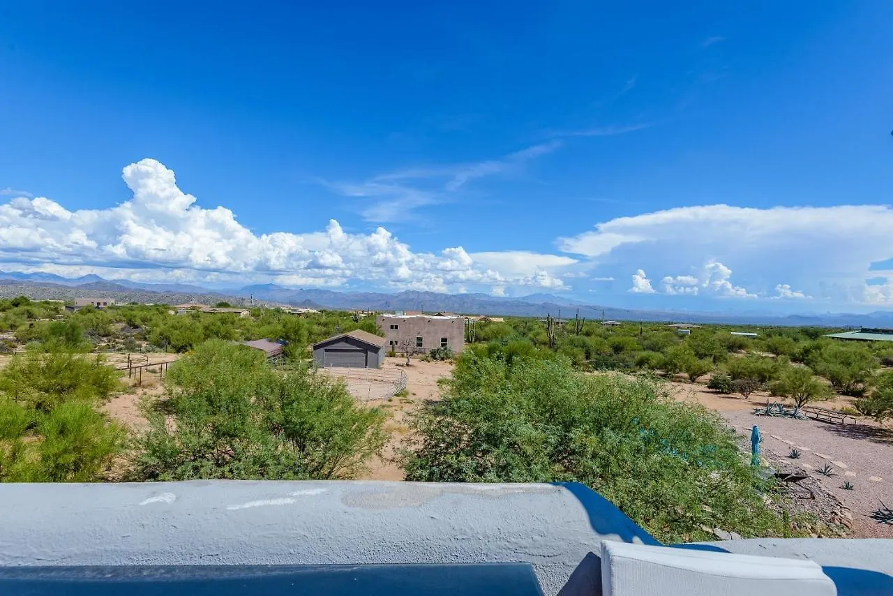 Four-Bedroom House Scottsdale 0*,