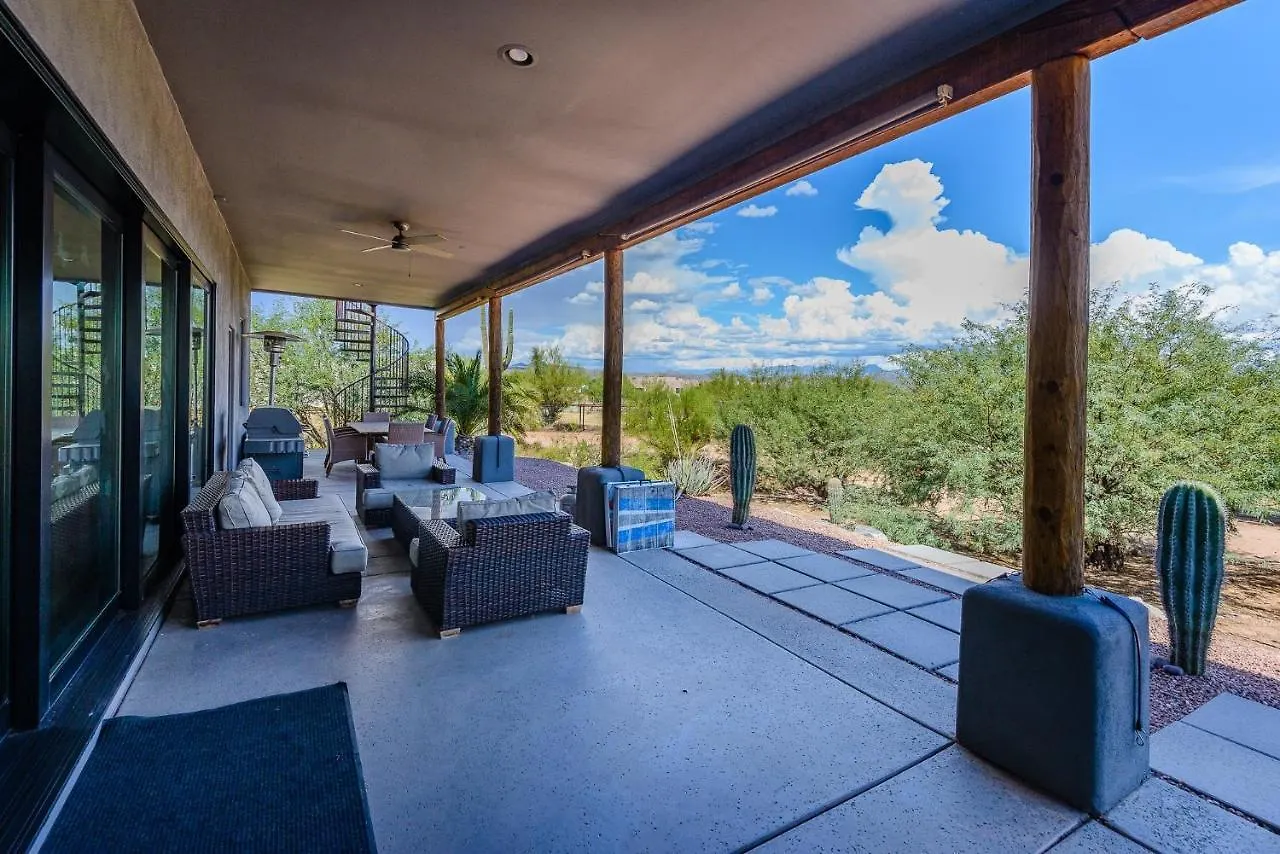Four-Bedroom House Scottsdale Holiday home