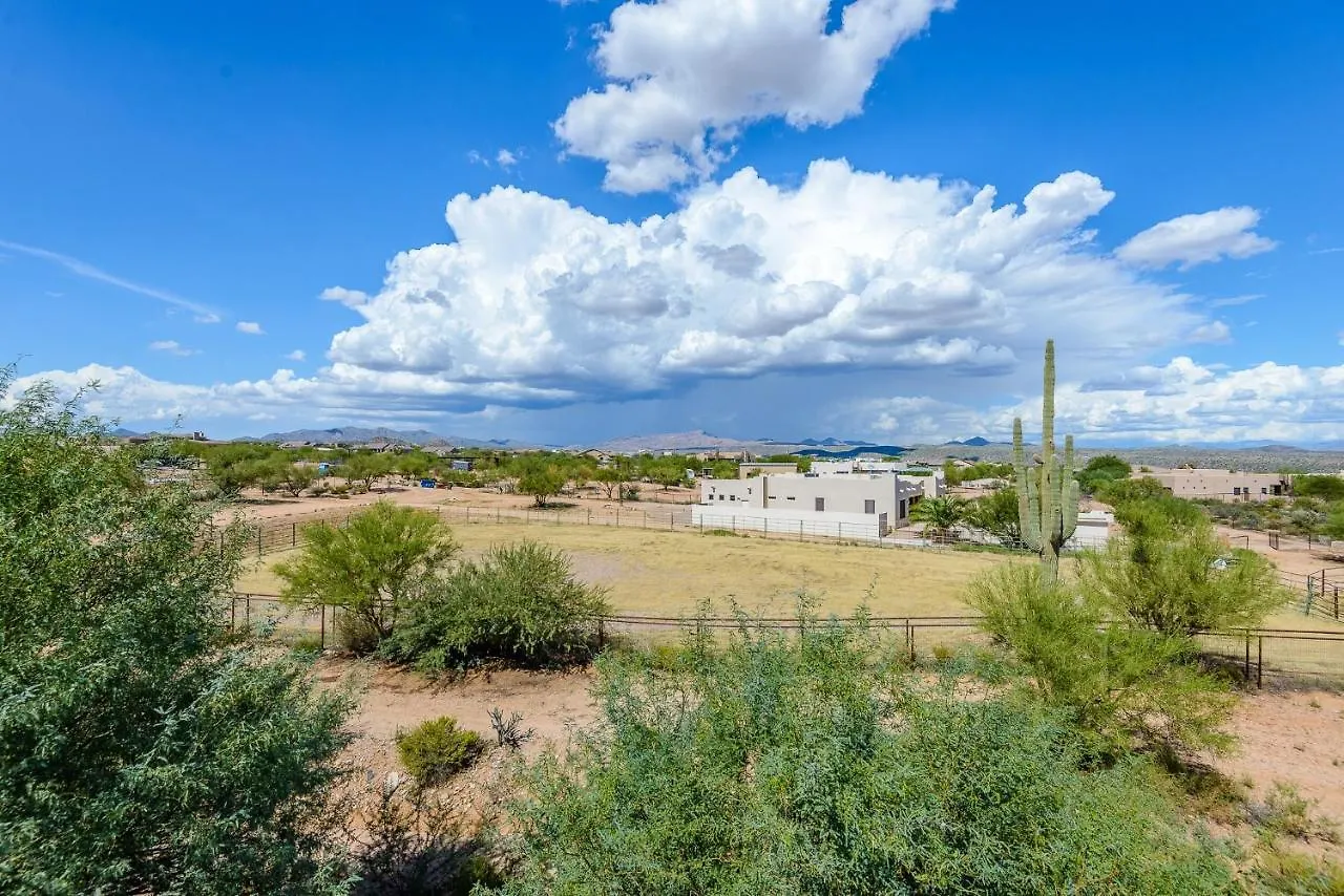 Four-Bedroom House Scottsdale Holiday home